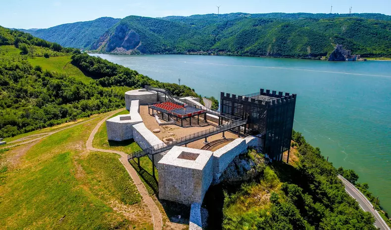Cetatea Ladislau din Caras-Severin (2)