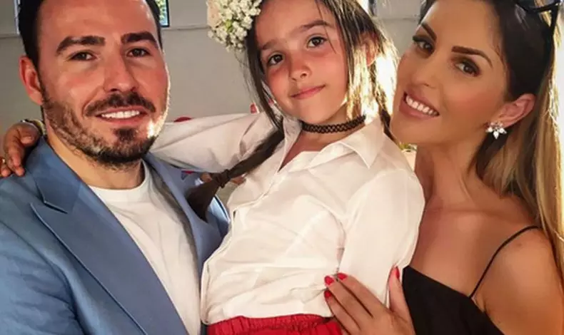 adrian cristea denisa nechifor si fiica lor