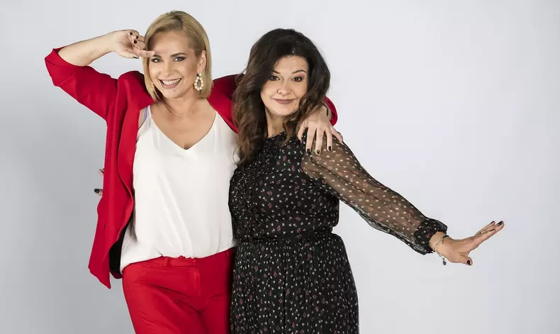 maria buza si paula chirila te cunosc de undeva