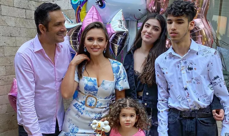 stefania fiica lui madalin ionescu 2