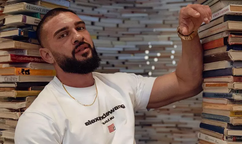 dorian popa are o noua iubita