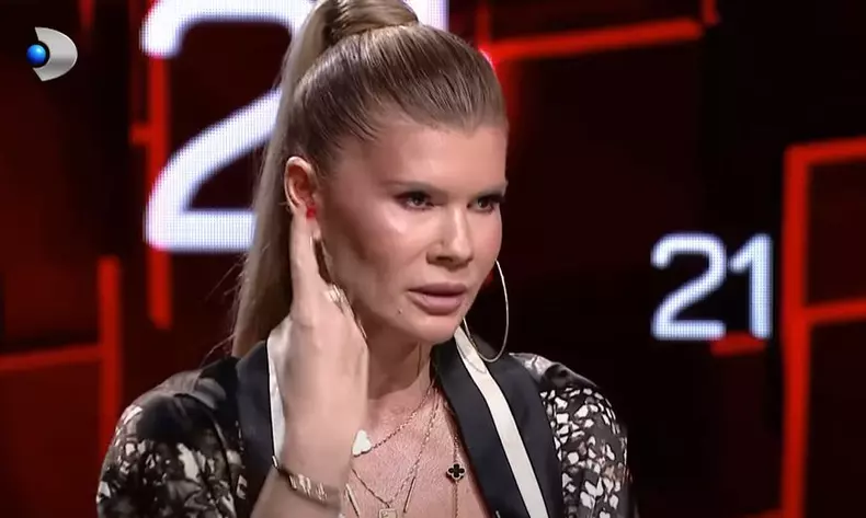 Diana Matei - salariu MApN