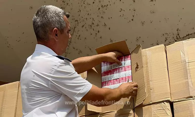 1692425413210-14557-s4