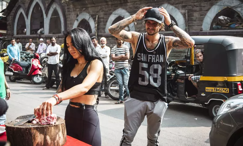 Ruby si Robert la Asia Express