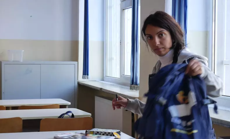 La 19 ani în clasa întâi