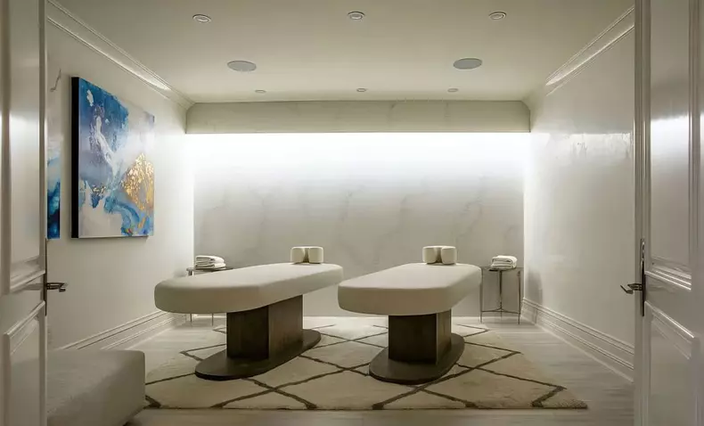 Jennifer Lopez and Ben Affleck home in Beverly Hills