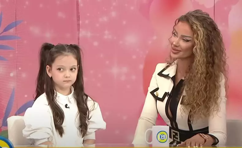 sofia-si-bianca-dragusanu-1