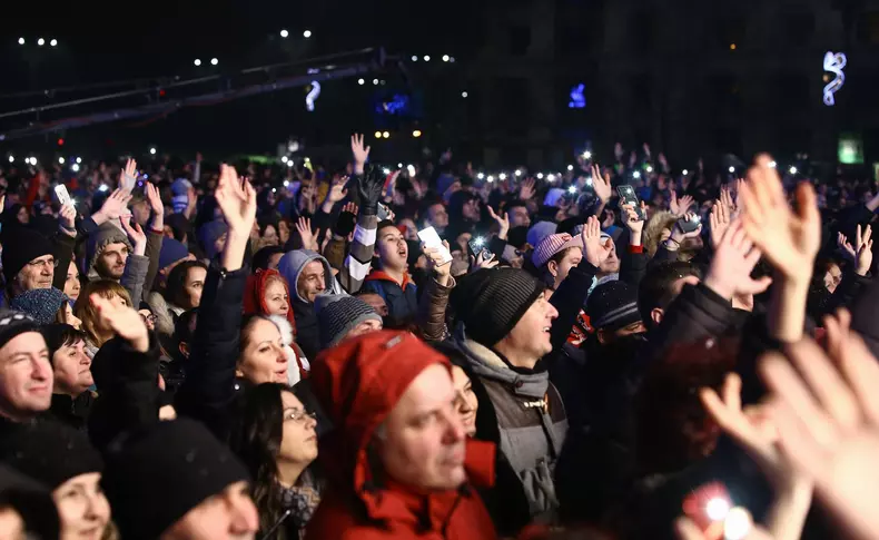 revelion pe strazi 3