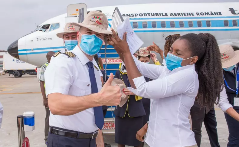 tarom-kenya5