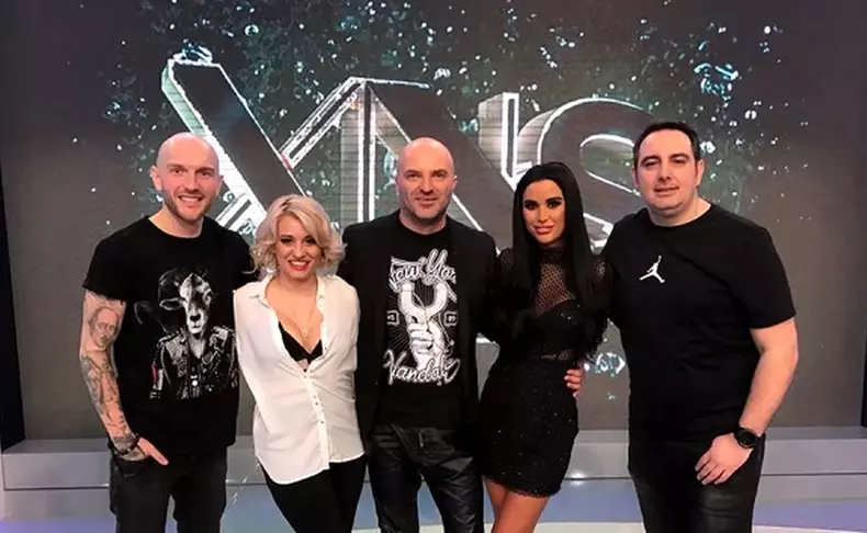 anisia-gafton-salariu-dan-capatos-2-1