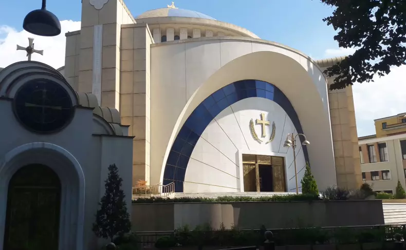 tirana 5