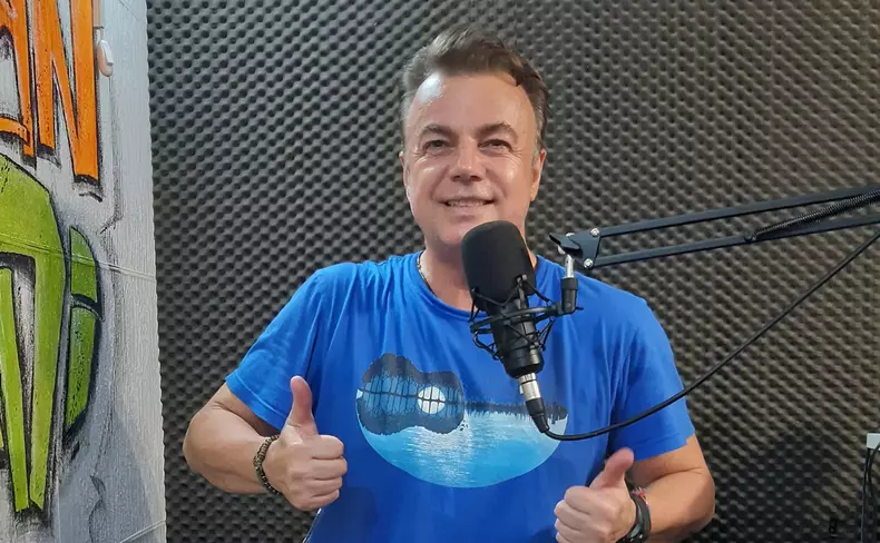 adrian enache relatie cu o profesoara