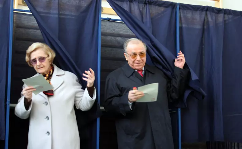 ALEGERI PARTIALE - VOT - ILIESCU