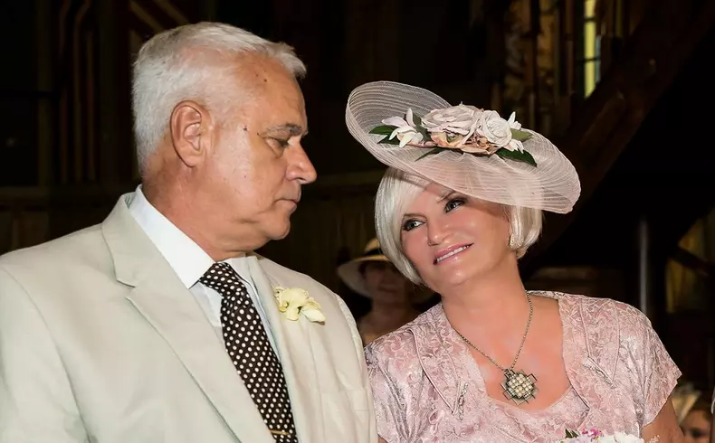 monica tatoiu si sotul 4