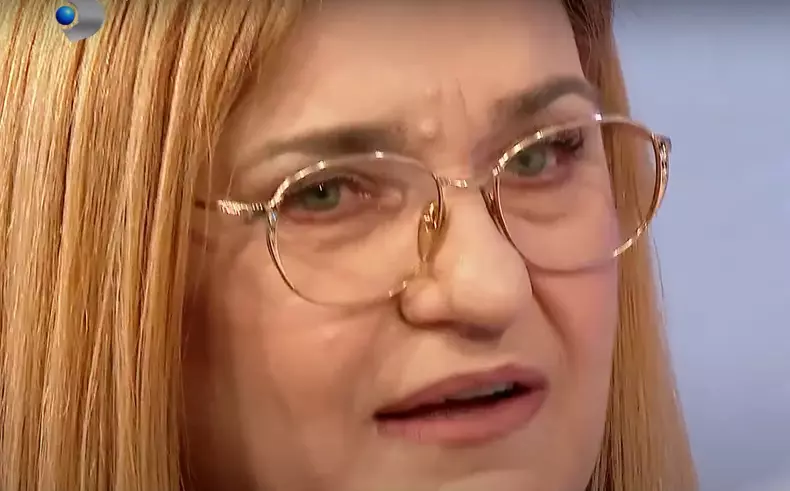 elisabeta-lipa-in-lacrimi-3