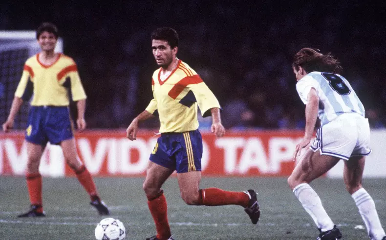 Imagine de arhivă cu Hagi la CM 1990, contra Argentinei. Foto: Imago Images