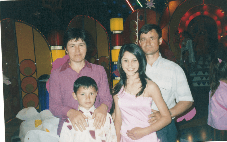 irina rimes copilarie 2