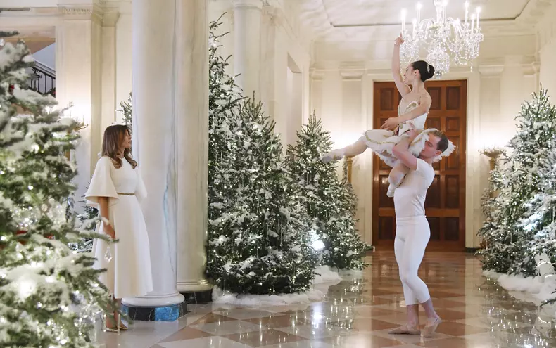 Cum a decorat Melania Trump Casa Albă de Crăciun