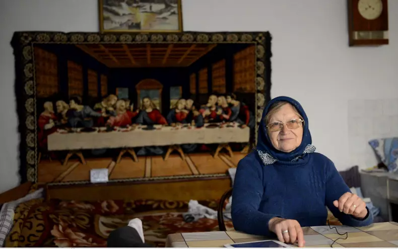 Schitul babicilor din Jurilovca: locul unde văduvele satului se retrag la bătrânețe