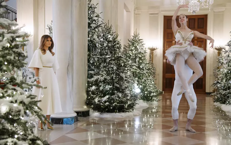 Cum a decorat Melania Trump Casa Albă de Crăciun
