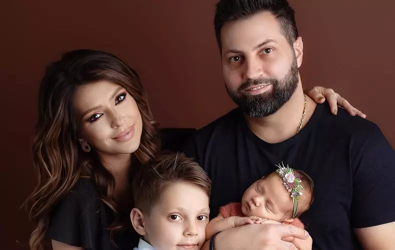 Celia și familia