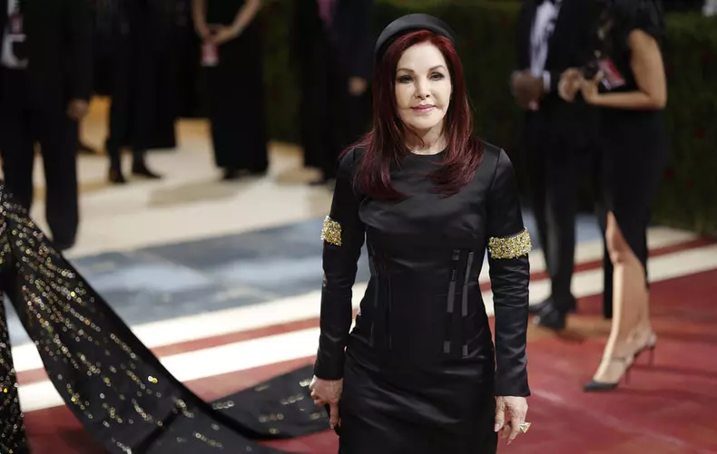 Priscilla Presley