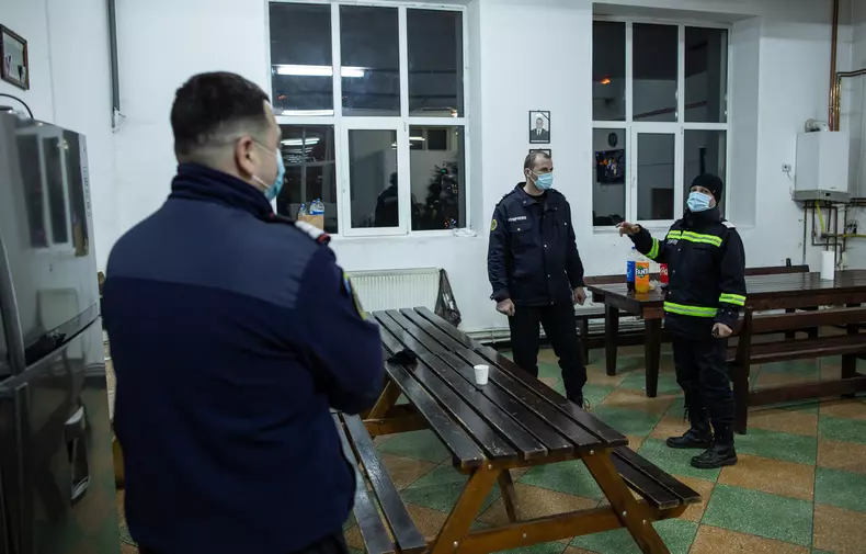 pompieri_revelion_vlad chirea