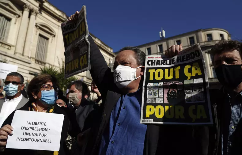 Protest în Franța împotriva uciderii profesorului Samuel Paty | Foto: EPA