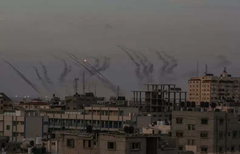 Rockets fired from Gaza in response to Israeli airstrikes