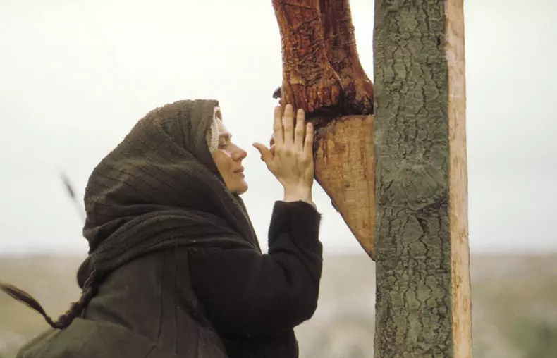 Maia Morgenstern in Patimile lui Hristos