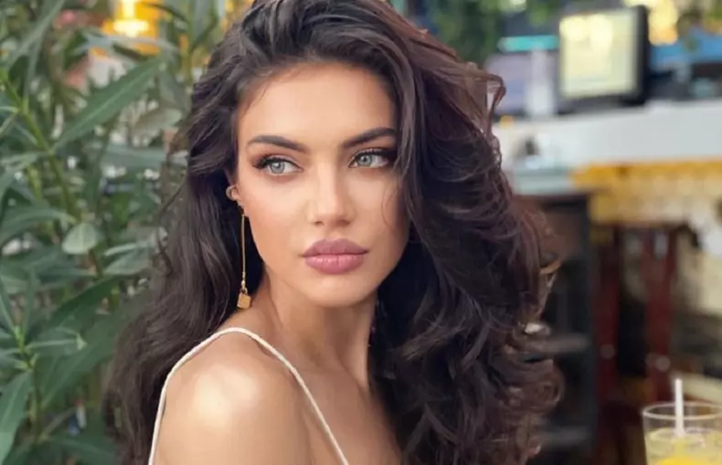 cristina ich imigranti romania