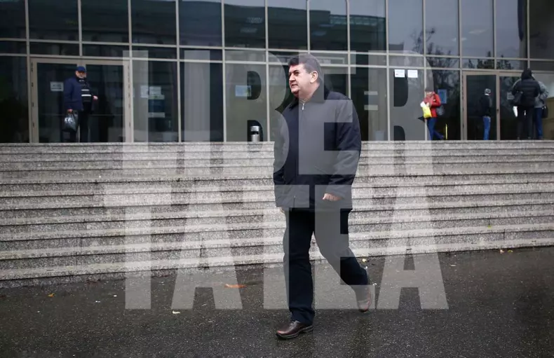 gabriel-oprea-catuse-vlad-chirea-5