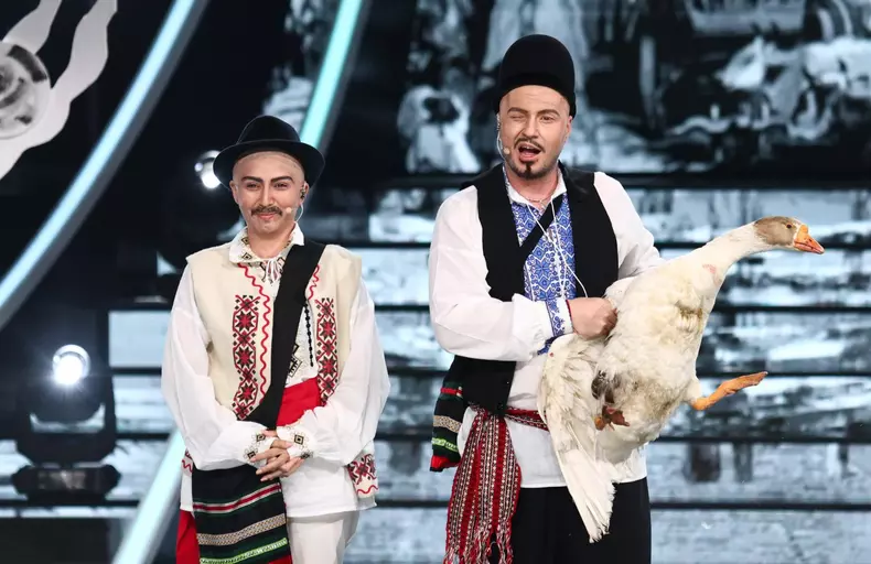 Doinita Oancea si Marian Capet 2