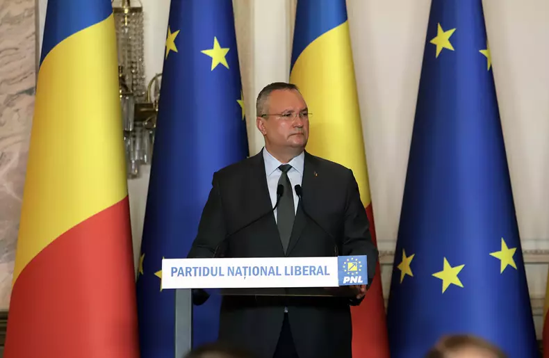 comasare-alegeri-nicolae-ciuca-marcel-ciolacu-foto-dumitru-angelescu-1