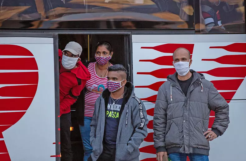 Muncitori srilankezi la Otopeni