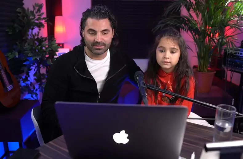 fata-lui-pepe-debut-muzica-5