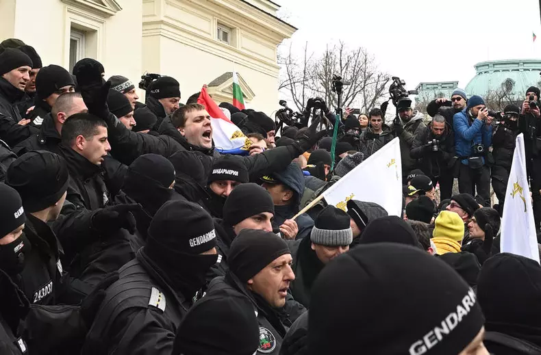 Protest against green certificate and vaccination against COVID-19