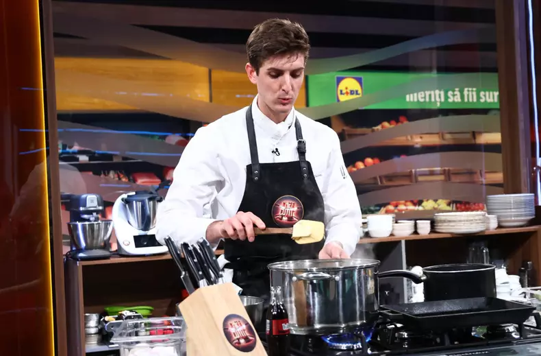 Luca Francesco Zvaleni chefi la cutite 2025 4