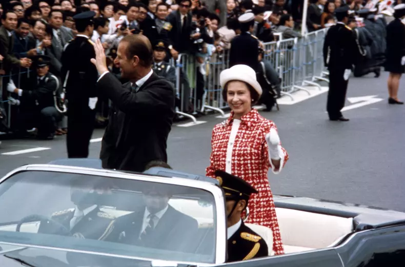 regina Elisabeta a II-a și prințul Philip