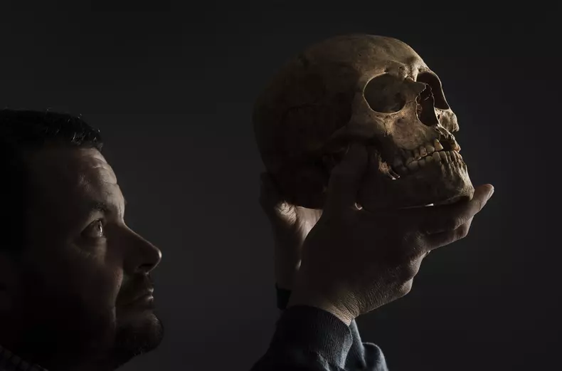 Anglo-Saxon cemetery items