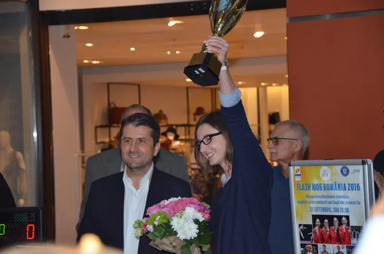 14369889_1351080214920674_795934520595621628_n