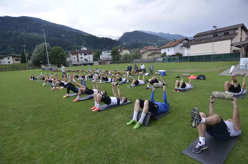 19142908_861657460653353_3549186067450876598_o