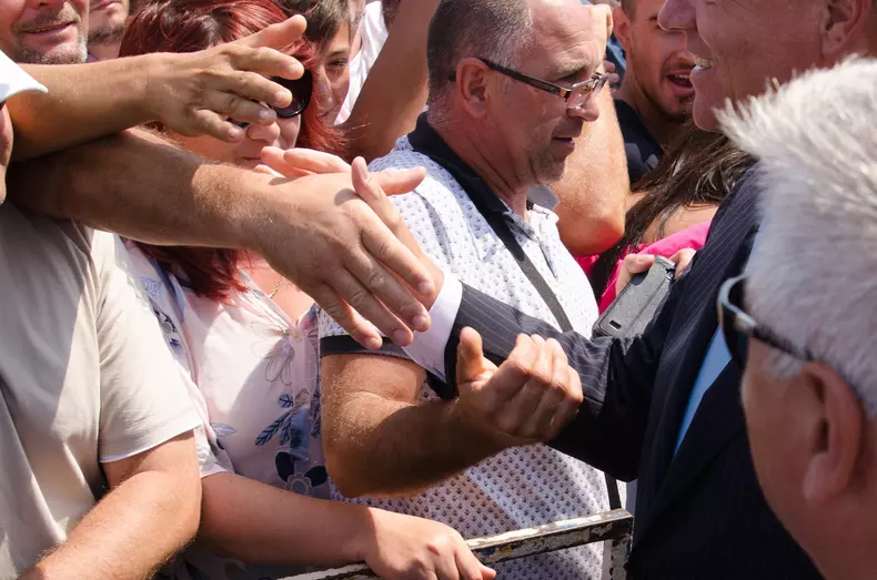 20883213_1790428040982328_1899002395_o