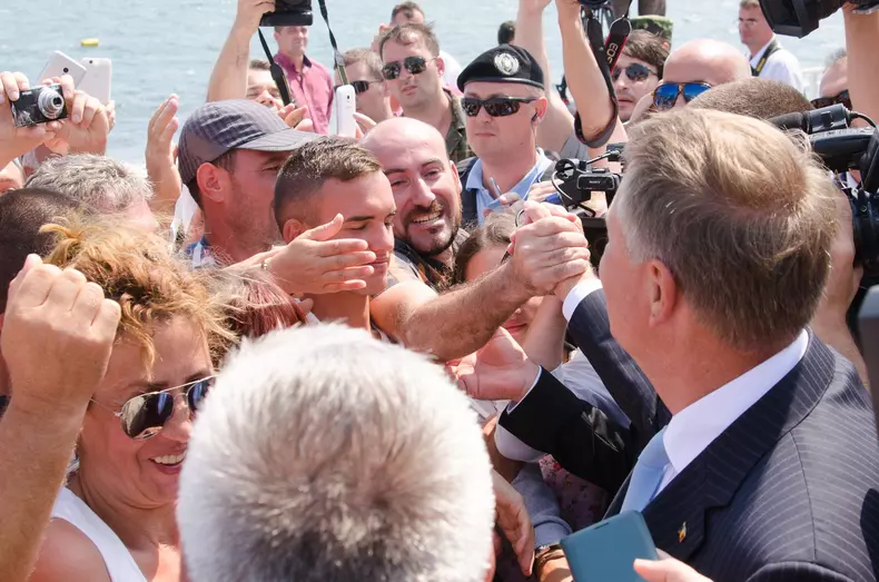 20904375_1790427877649011_1218633889_o