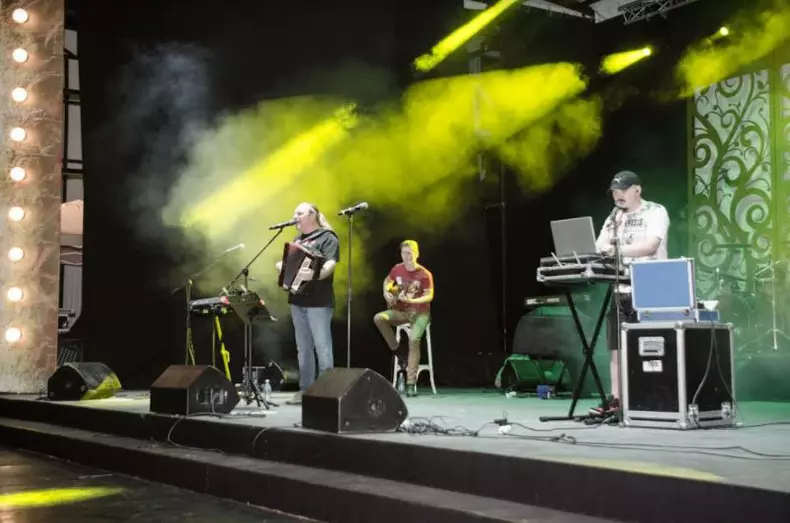 vali craciunescu fairytale2