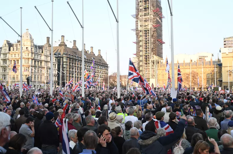 Pro-Brexit supporters rally in London