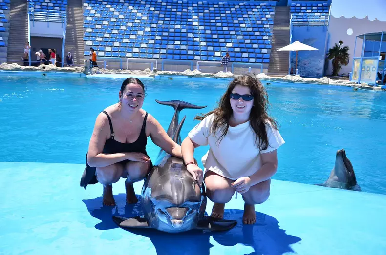 Oana Roman si Izabela in vacanta