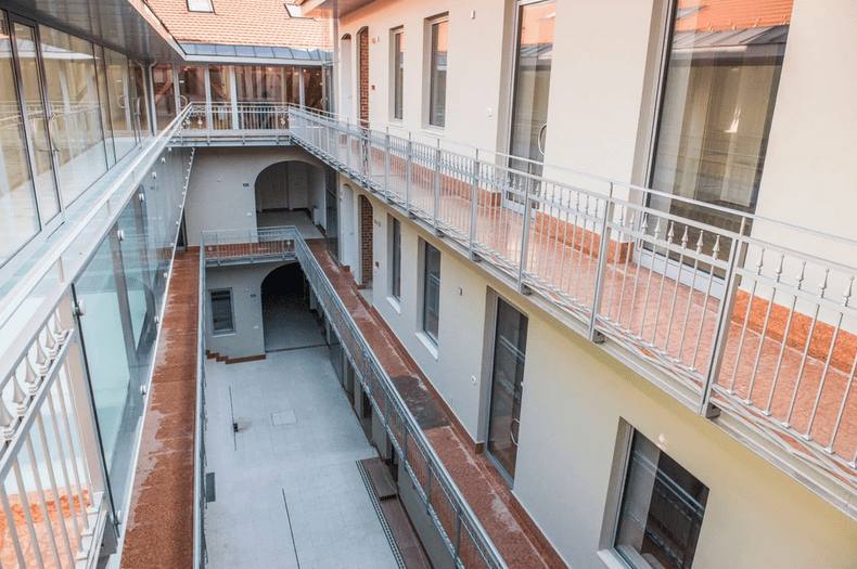 Screenshot 2025-11-04 at 16-41-04 Timișoara Timiş - Proprietăți de lux de vânzare