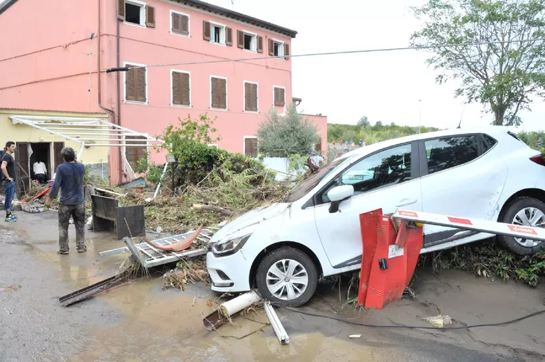 Inundații în Livorno, Toscana, Italia