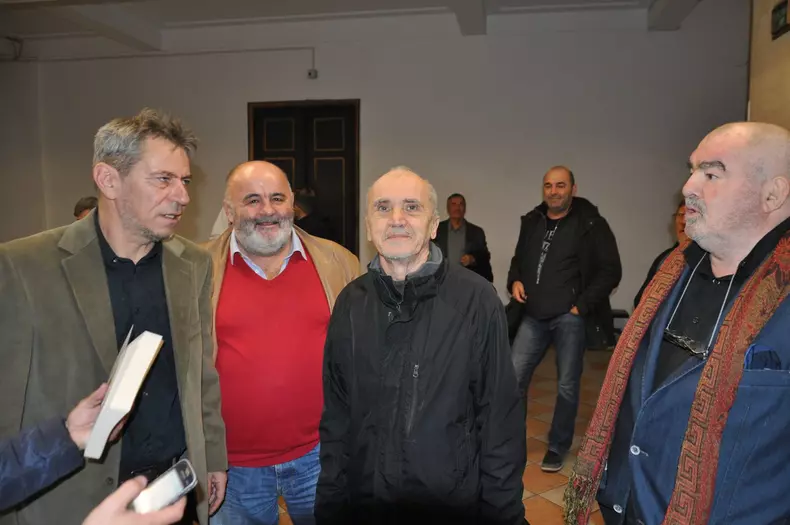 23675126_10155823334523416_1874495895215864217_o